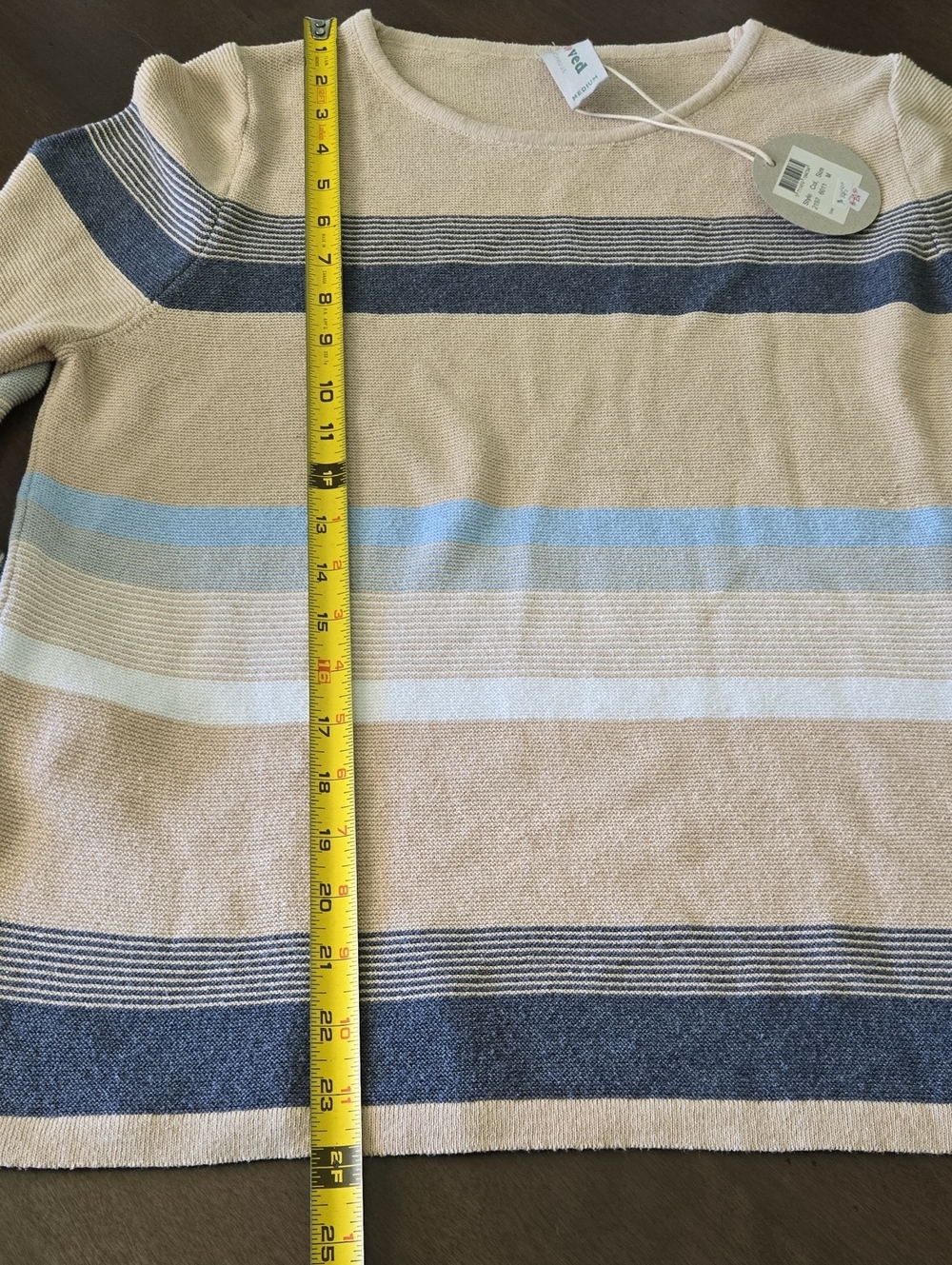 NWT Reloved By Skovhuus Tan and Blue Striped Lightweight Sweater Size Medium - Picture 4 of 7